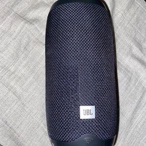 PREOWNED JBL LINK 10 BLACK
